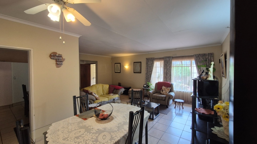 3 Bedroom Property for Sale in Vaalpark Free State